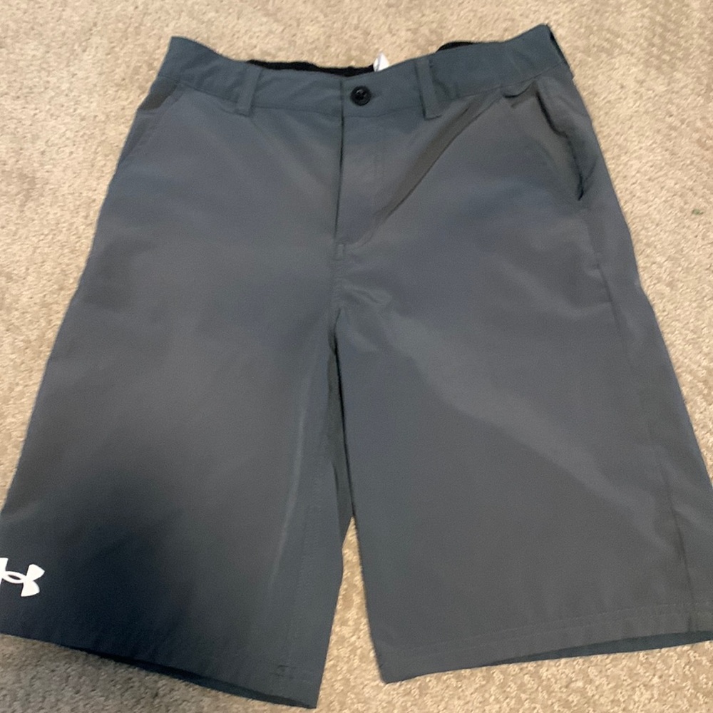 Grey golf shorts